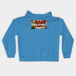 L’Esprit de Gigi: Emily in Paris Title Card [Season 3] Kids Hoodie